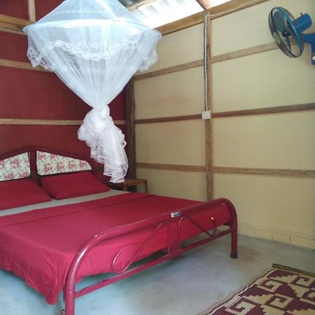 The Boarding House Hotel Sihanoukville Exterior foto